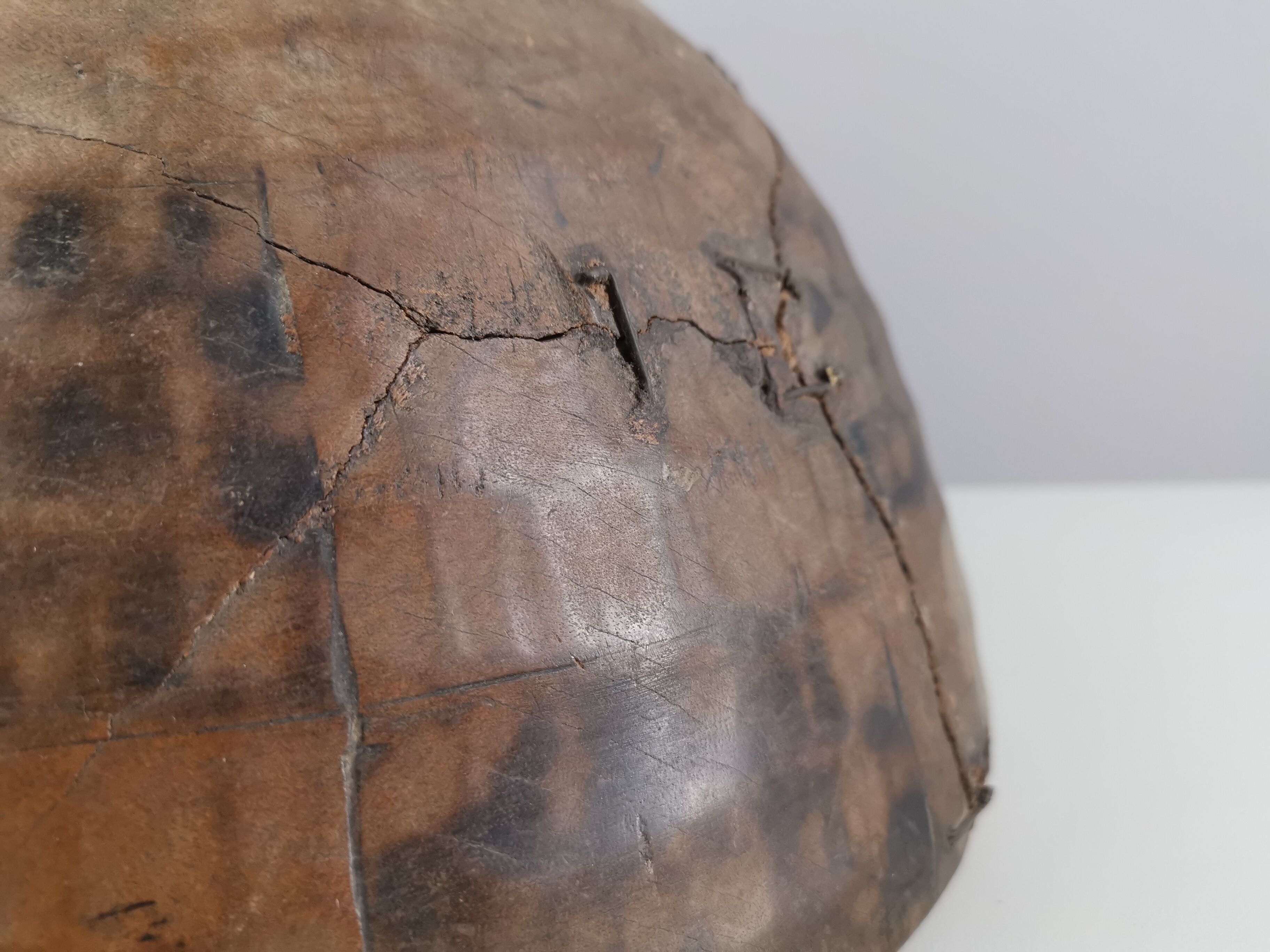 Ancient peulh calabash african art primitive arts vintage / africa / mid-century