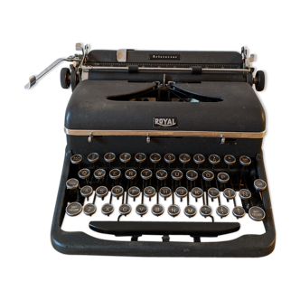 Royal Aristocrat Typewriter
