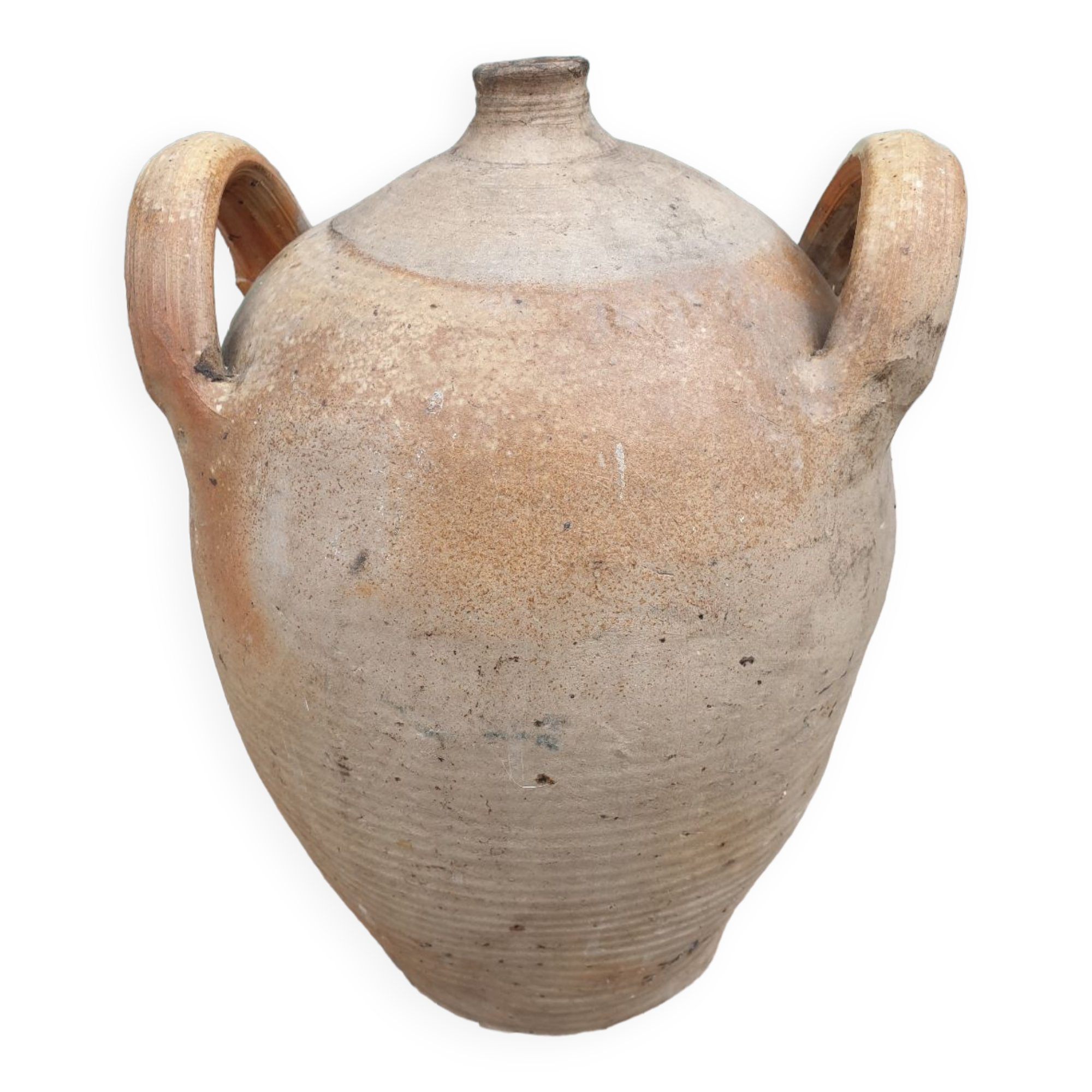 Jug Old terracotta jar