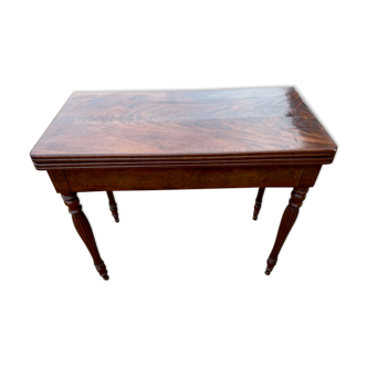 Mahogany game table and flamed veneer