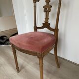 Timeless elegance for this Louis XVI style chair, in carved wood