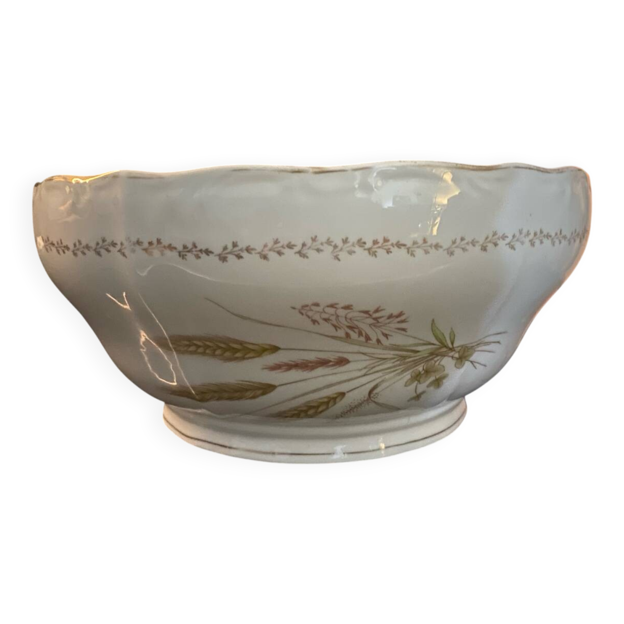 Fine porcelain salad bowl