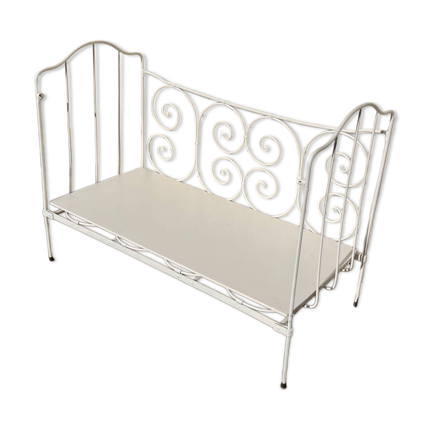 Banquette, lit en fer forgé