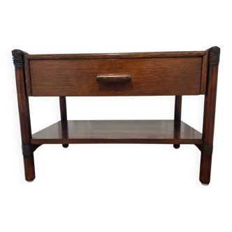 Table de chevet, Italie des années 70