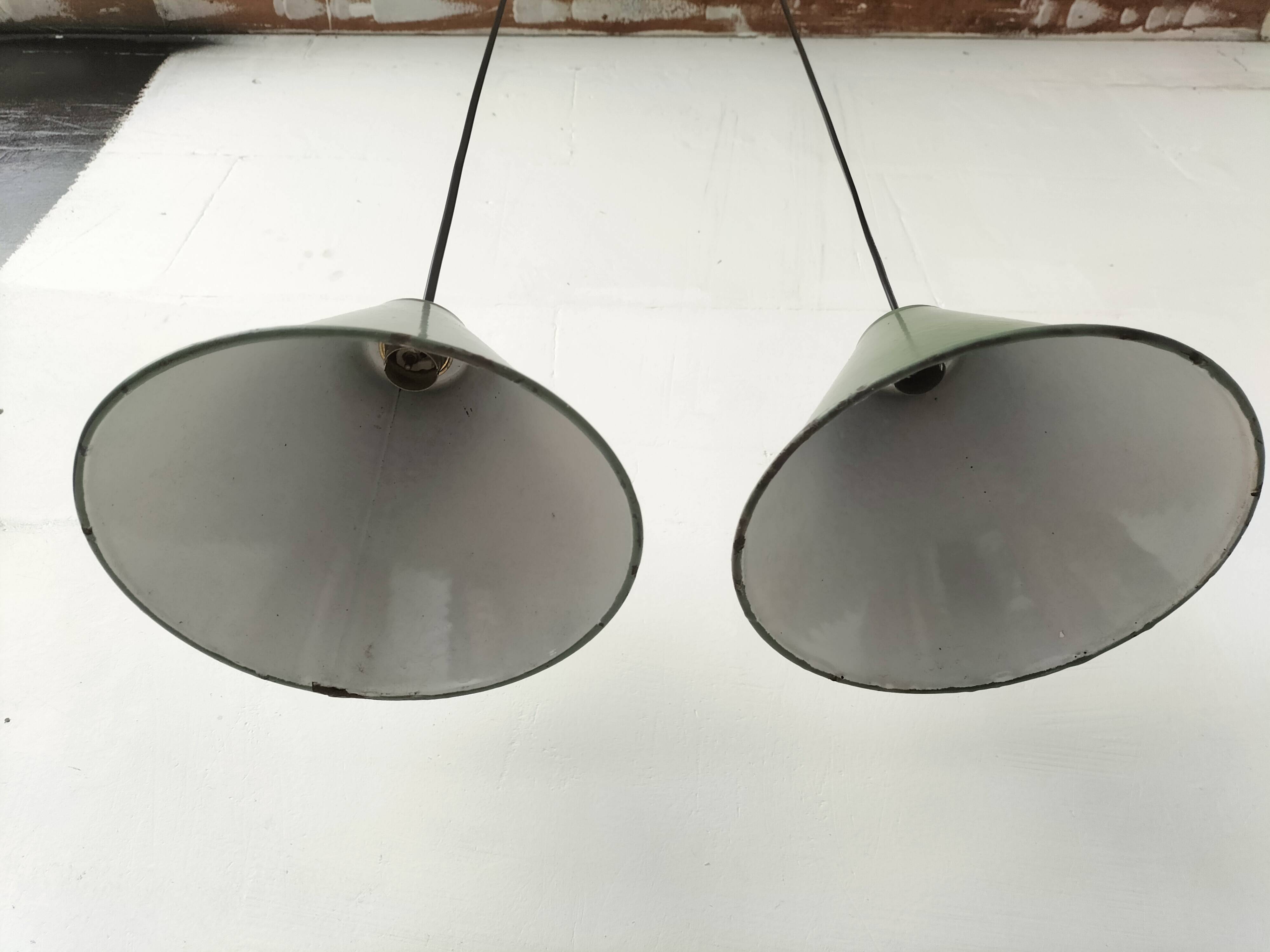 Enamelled sheet metal cone pendants