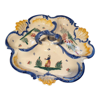 Quimper beggar serving dish