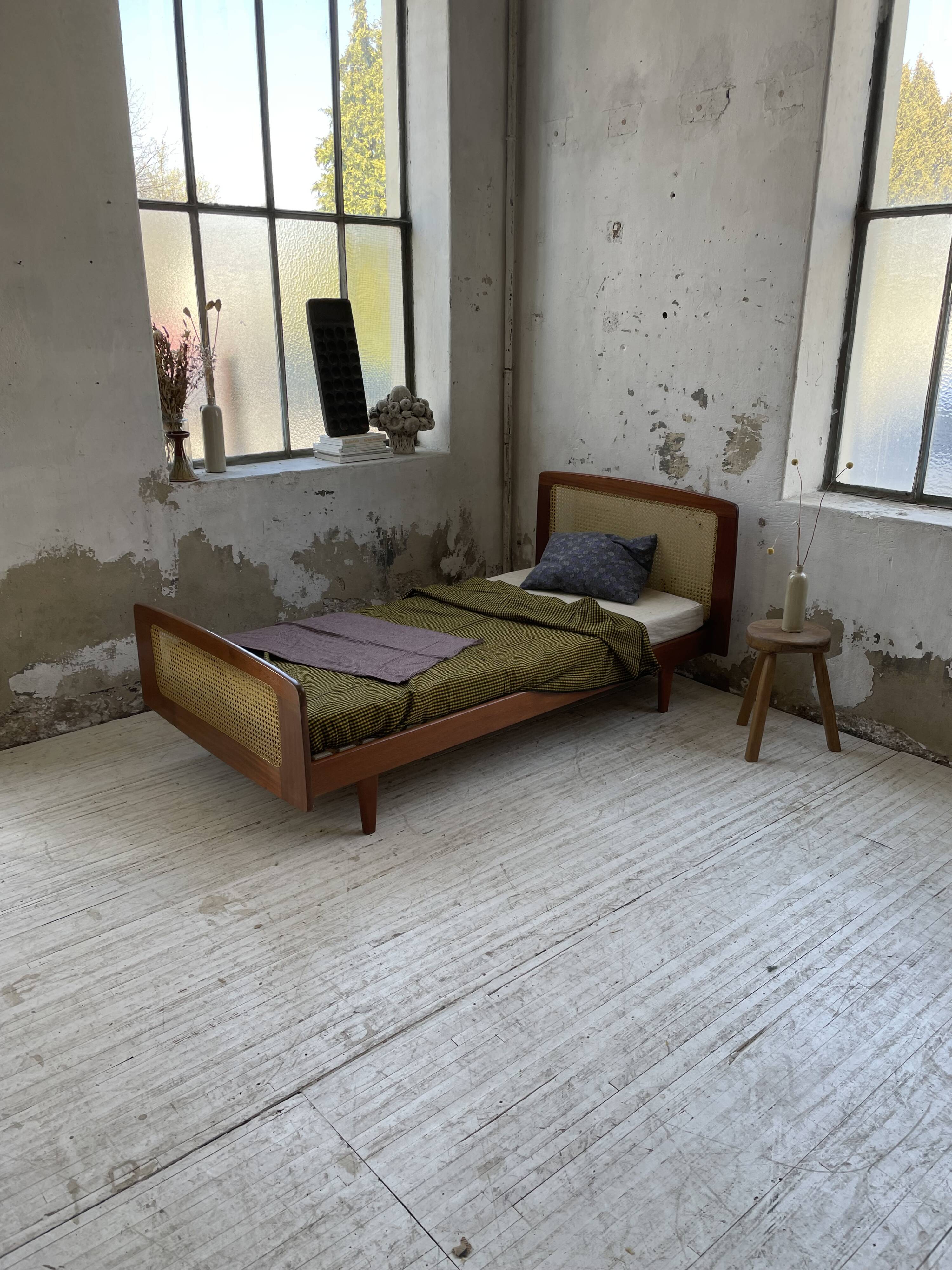 Lit Roset SNA teck et cannage 1 place