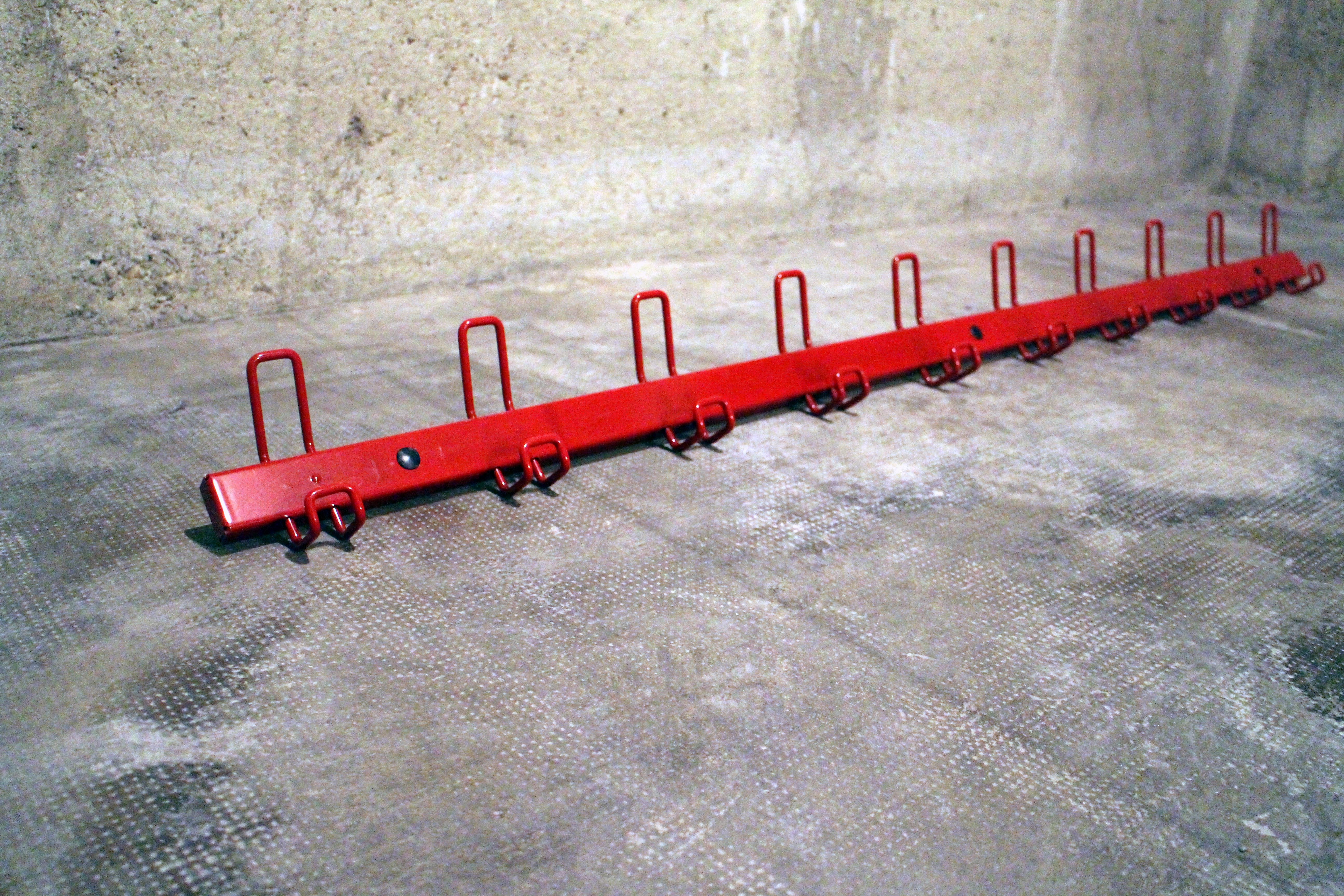 Red school wall hanger 10 patères
