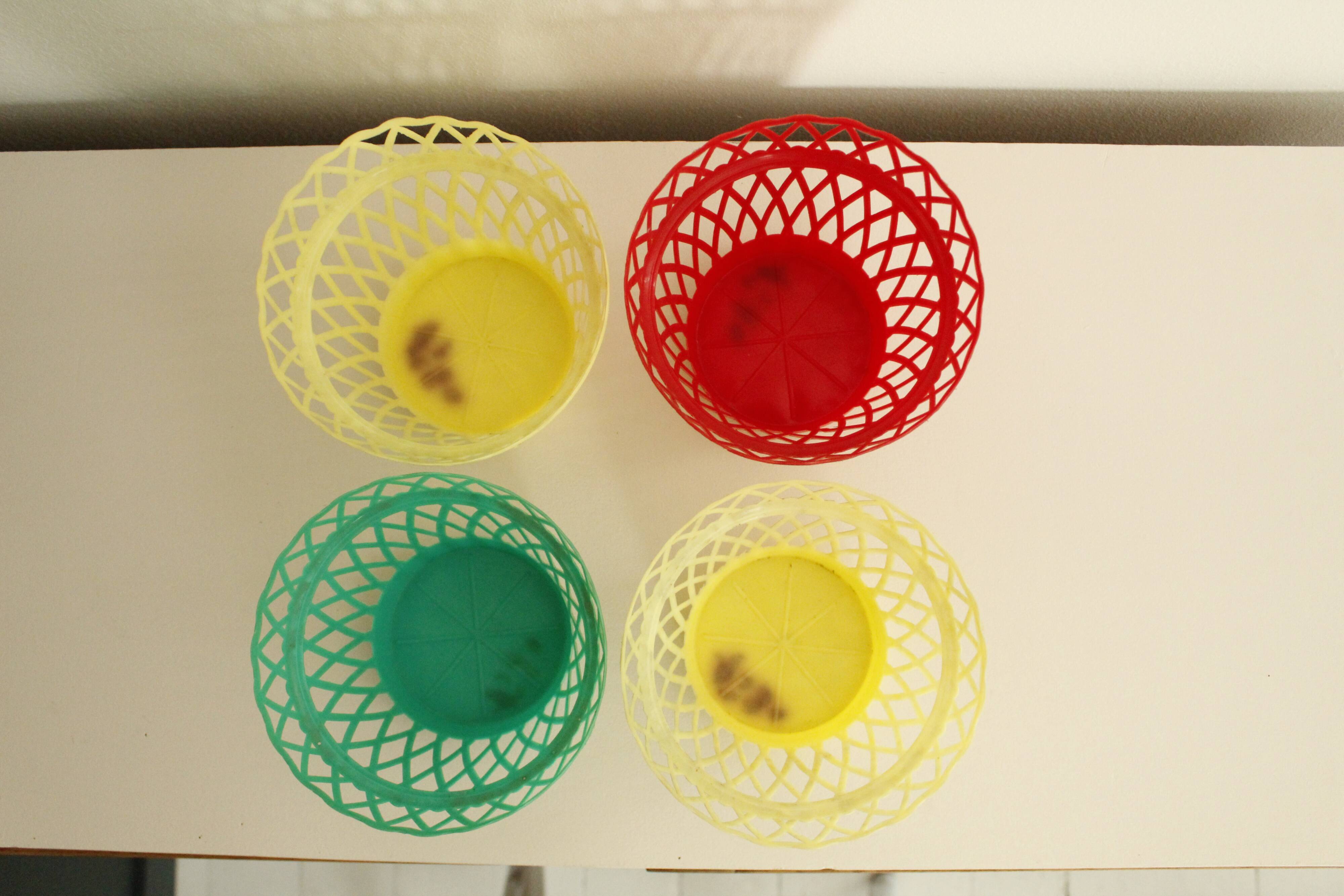 Set of 4 vintage plastic pot covers - model "SYLA"