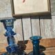 Bougeoirs vintages en verre épais bleu et turquoise