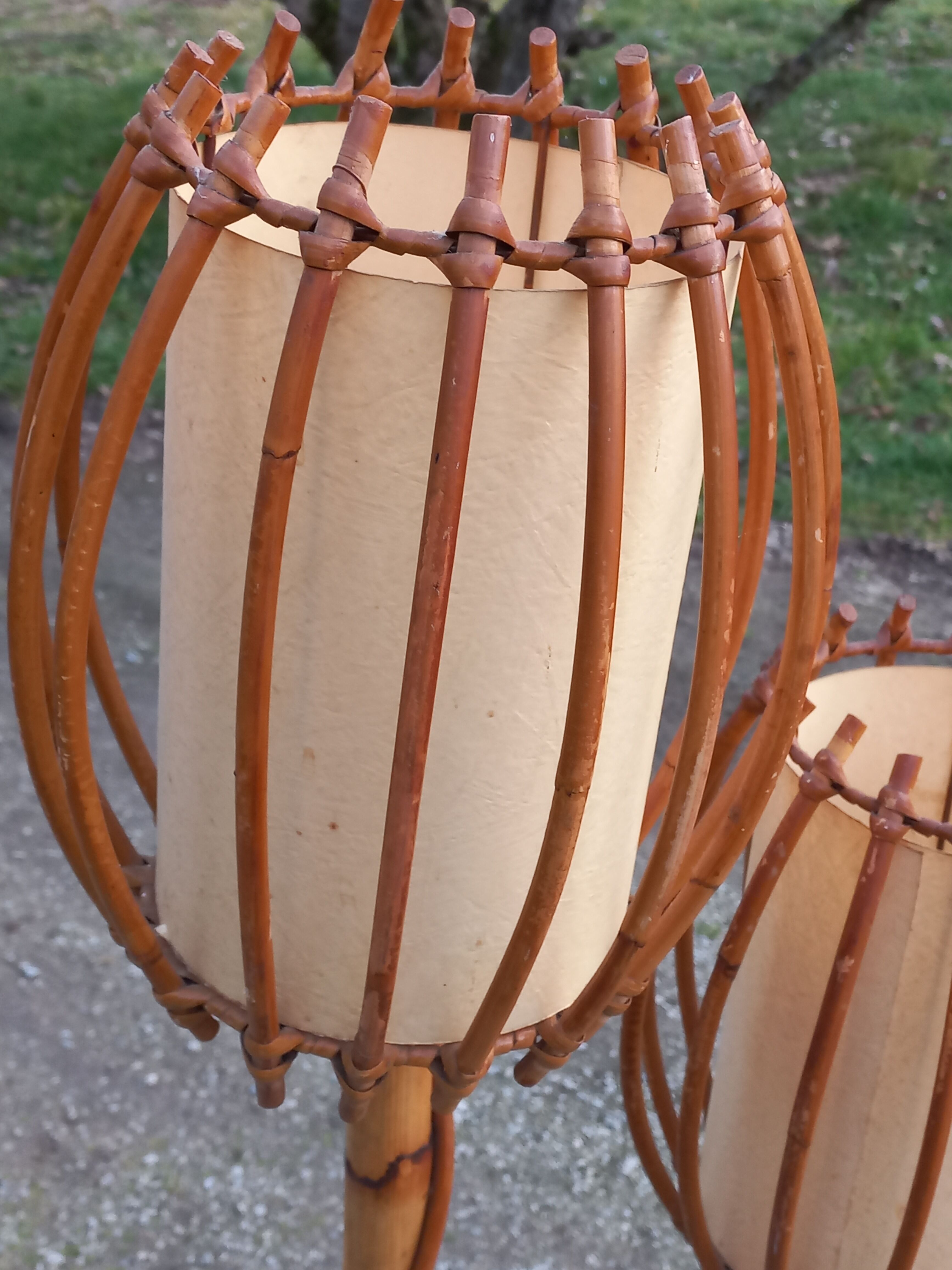 Bamboo and rattan floor lamp 2 lights from the 70s