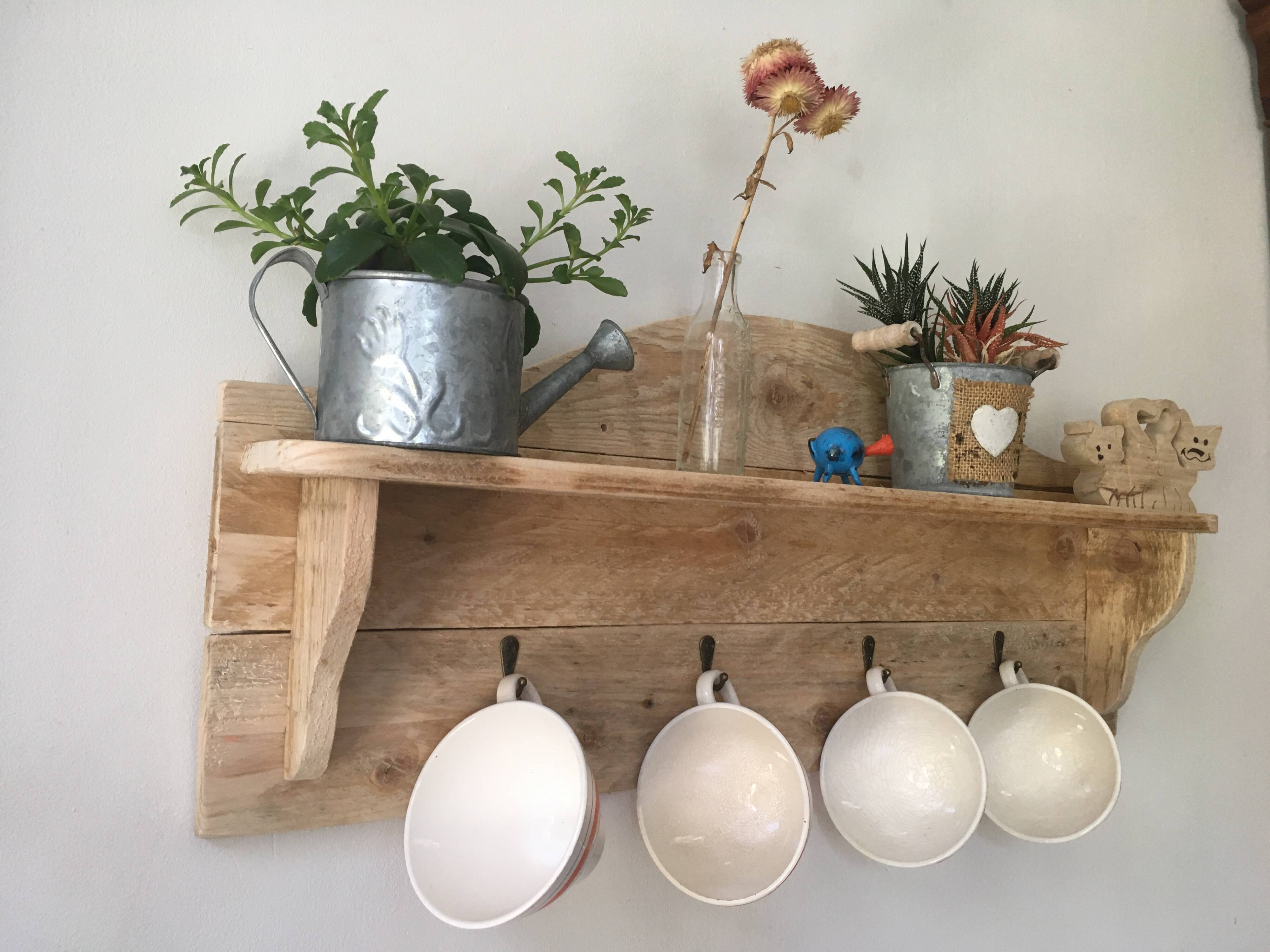 pallet wood wall shelf