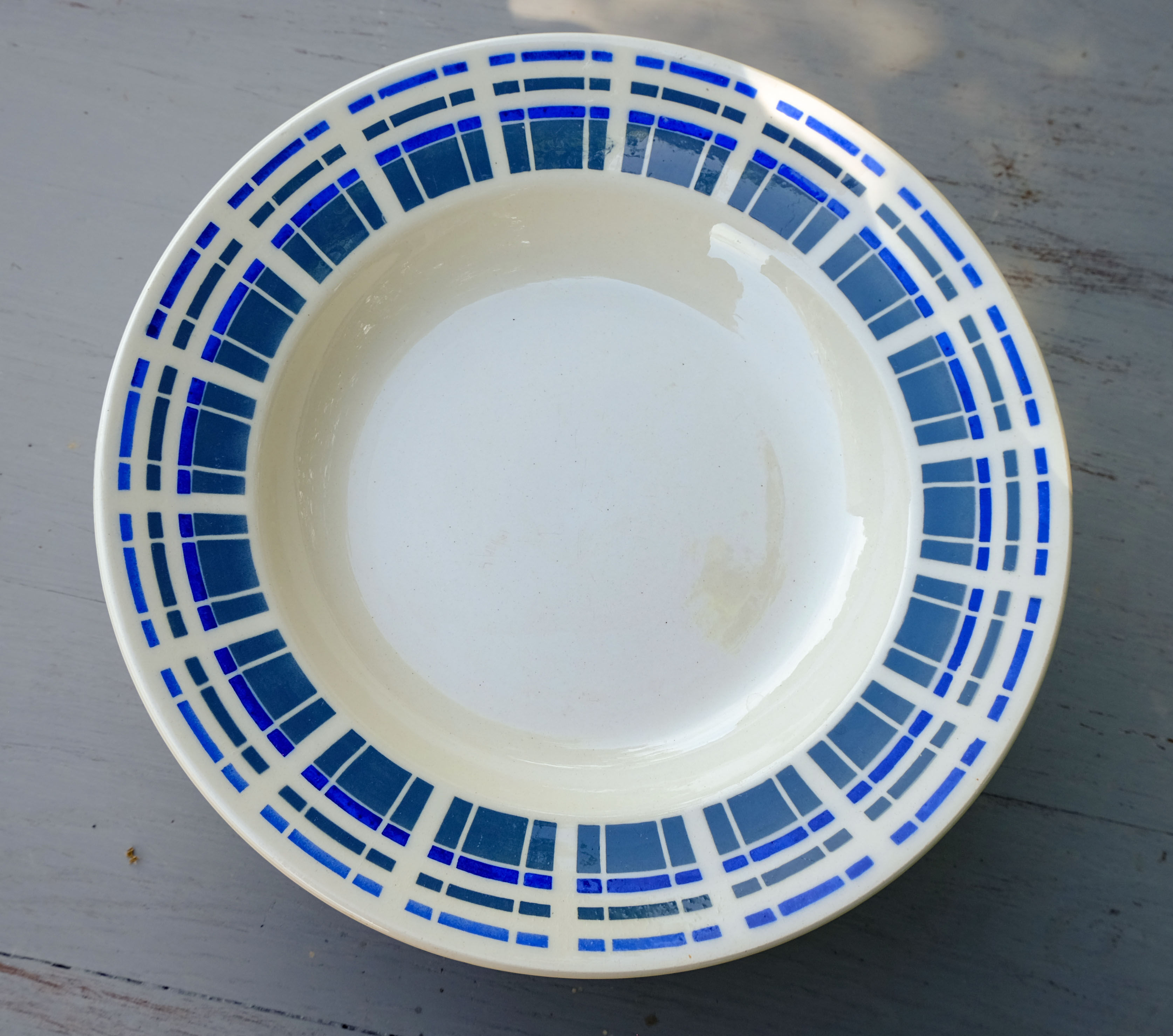 Hollow plate faience Badonvillier