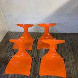4 orange chairs Delfy chairs design Gino Carollo Ciacci Kreaty