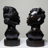 Couple of Malagasy busts in dark exotic wood, carved, craftsmanship from the 1940s to 1970s.
