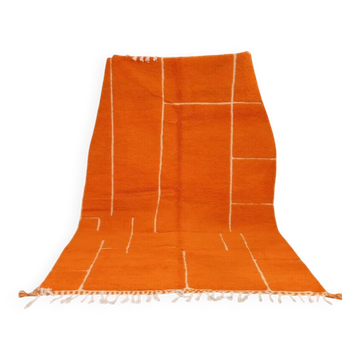 Magnificent handcrafted rug 250cm x 150cm