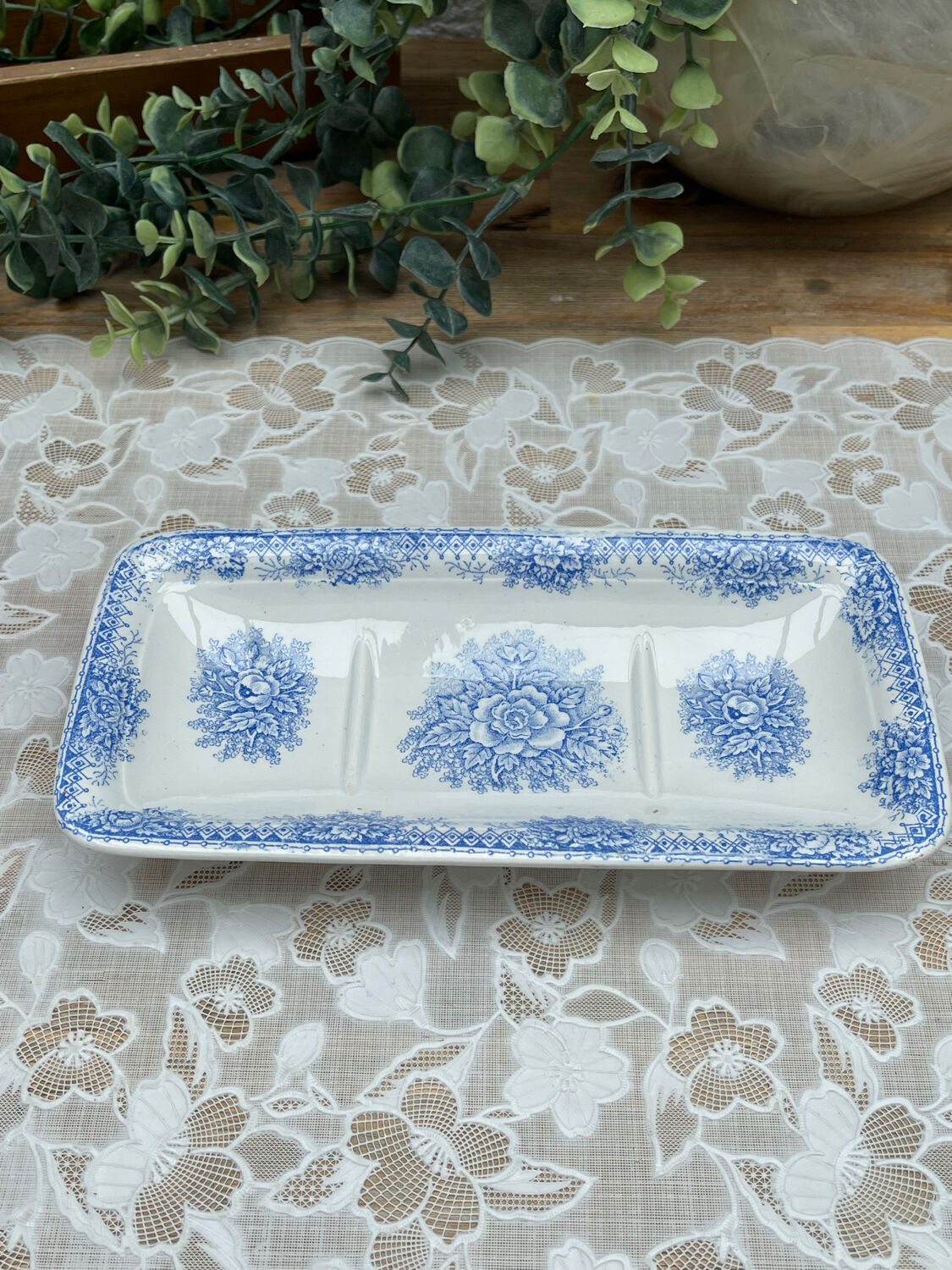 Sainte Amandinoise Toilet Bowl + Soap Dish / Brush Model J