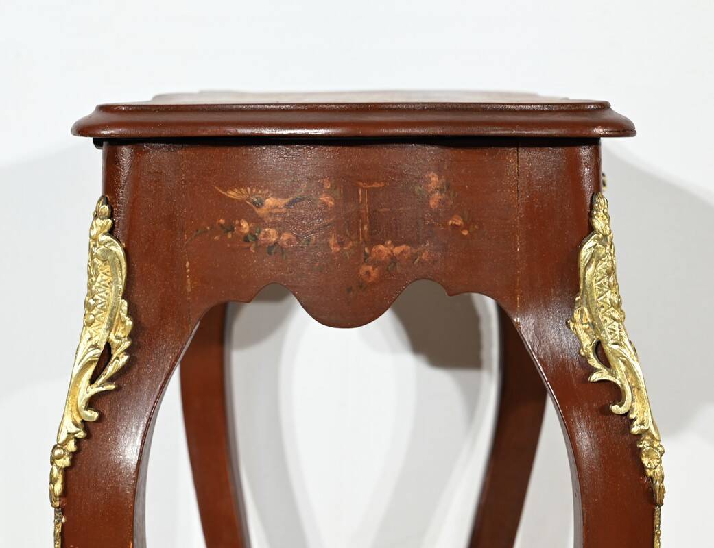 Small Table in Lacquered Wood, Louis XV Style – Late 19th Century