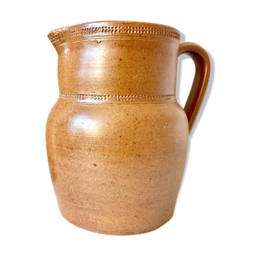 Stoneware jug