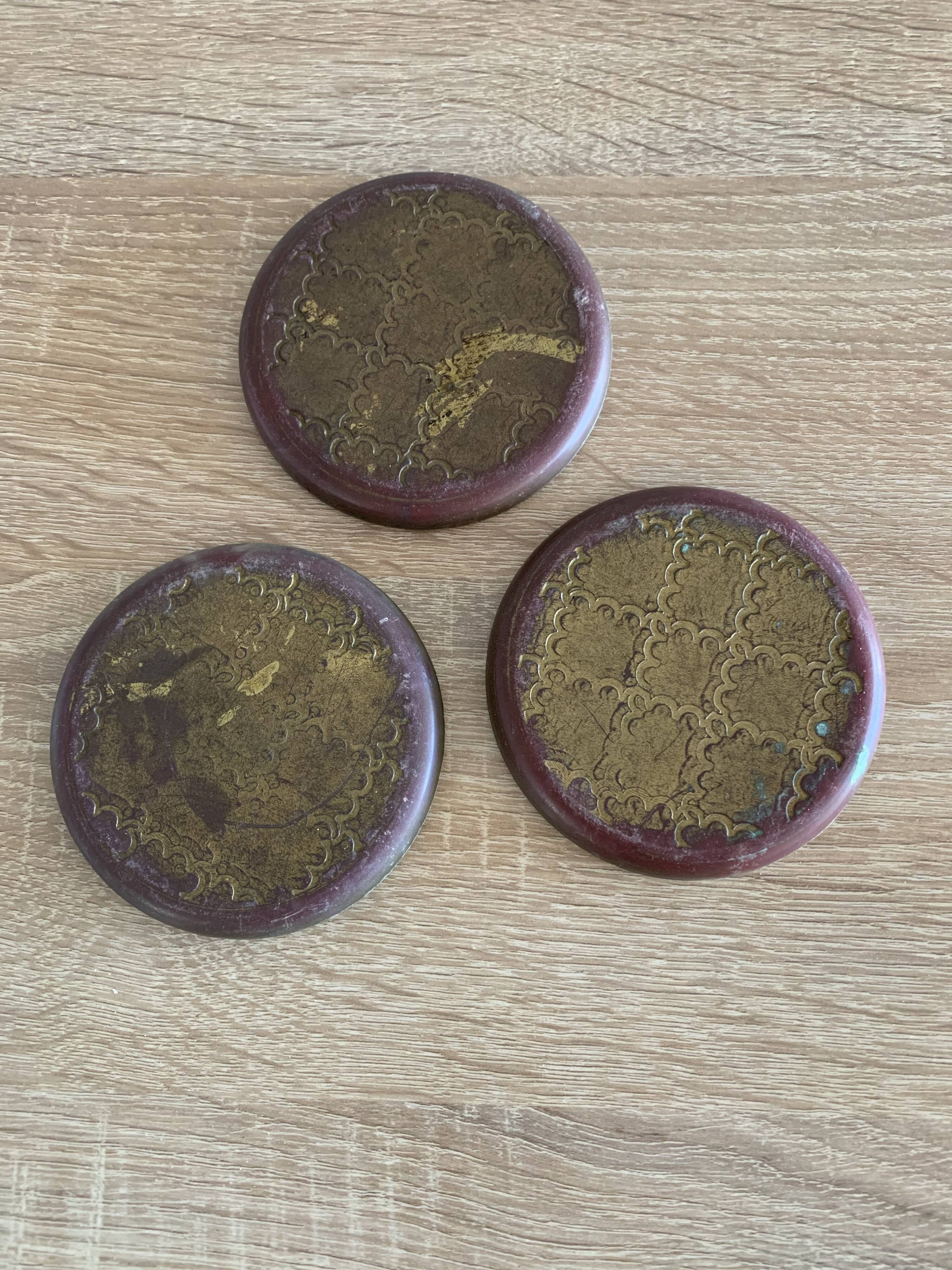 Lot 3 Vintage coasters