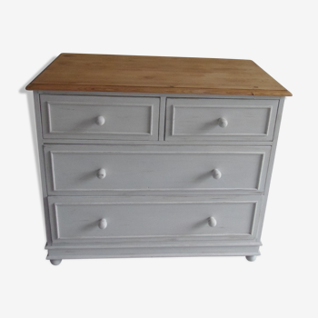 Commode en pin patinée gris perle blanc poudré , plateau bois