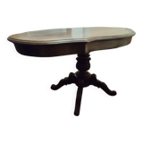 Violin table