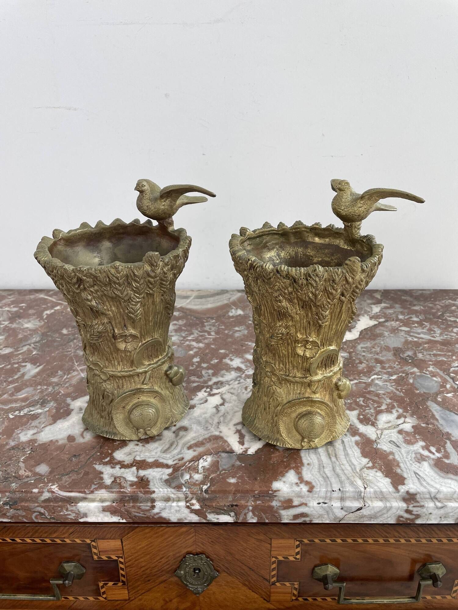 Pair of vases, solid bronze, gilded, early 20th century work, dove decoration, sheaf of wheat, art