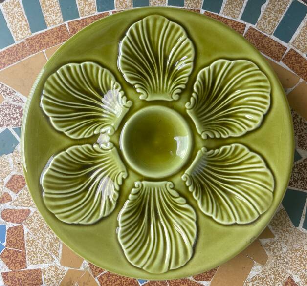 oyster plates from the 70s