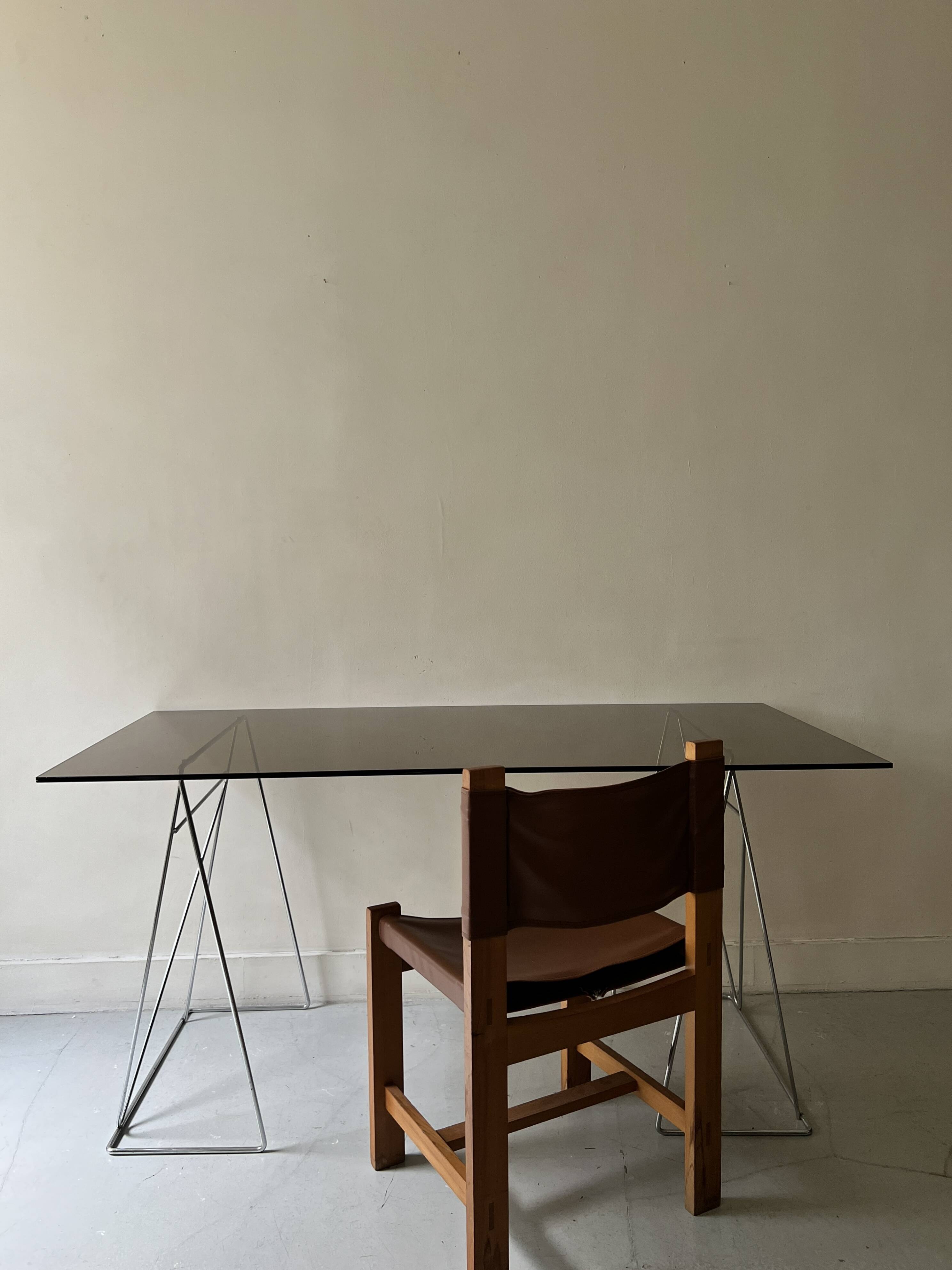 Large wire desk in smoked glass and chromed metal, Sauze 1970