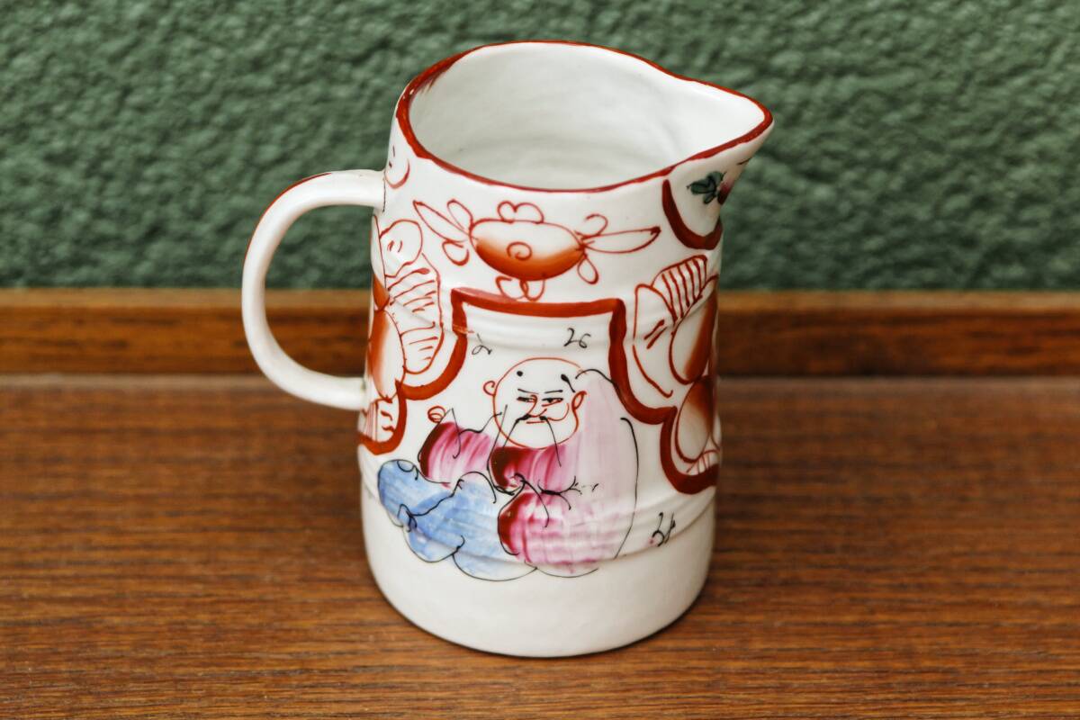 Milk jug, Chinese decor, Bayeux porcelain