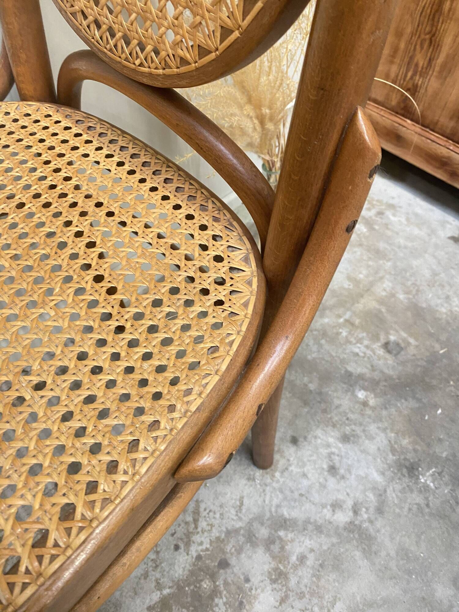 bistro chair (high back)
