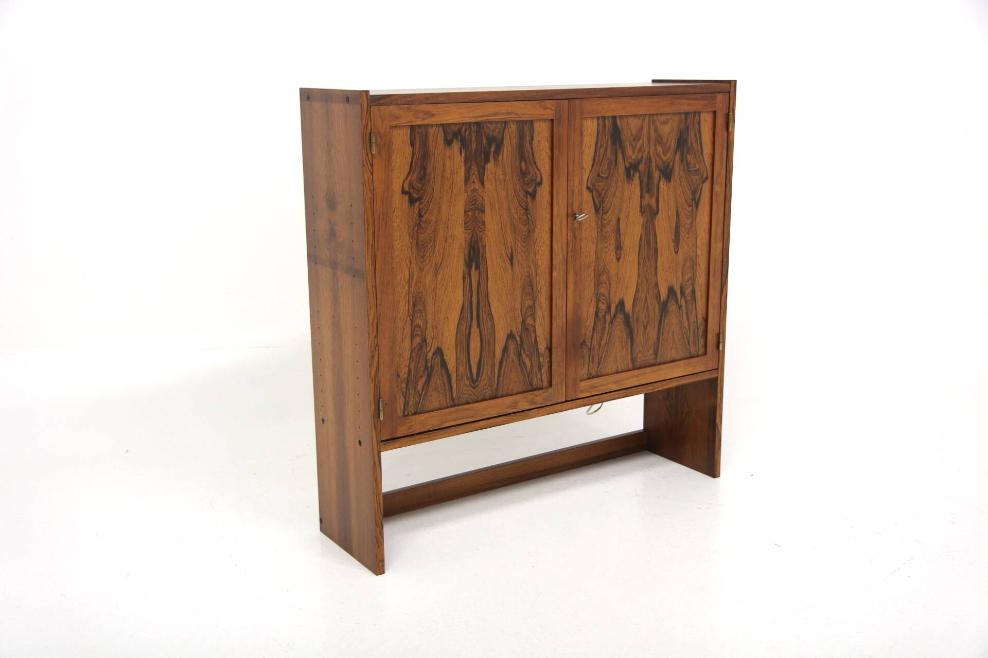 Scandinavian bar cabinet in rosewood, Sweden, 1960