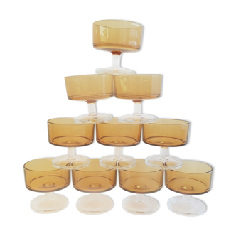 Lot of 10 Swedish luminarc glass on foot vintage amber color
