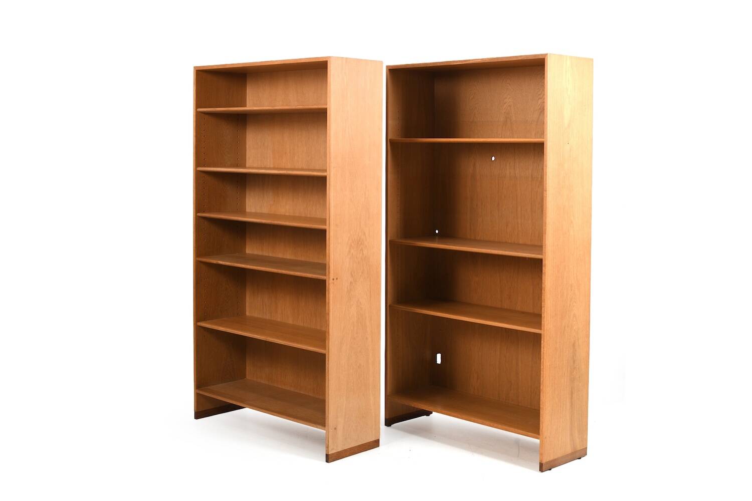 Pair of Hans J. Wegner Oak & Teak Bookshelves RY8