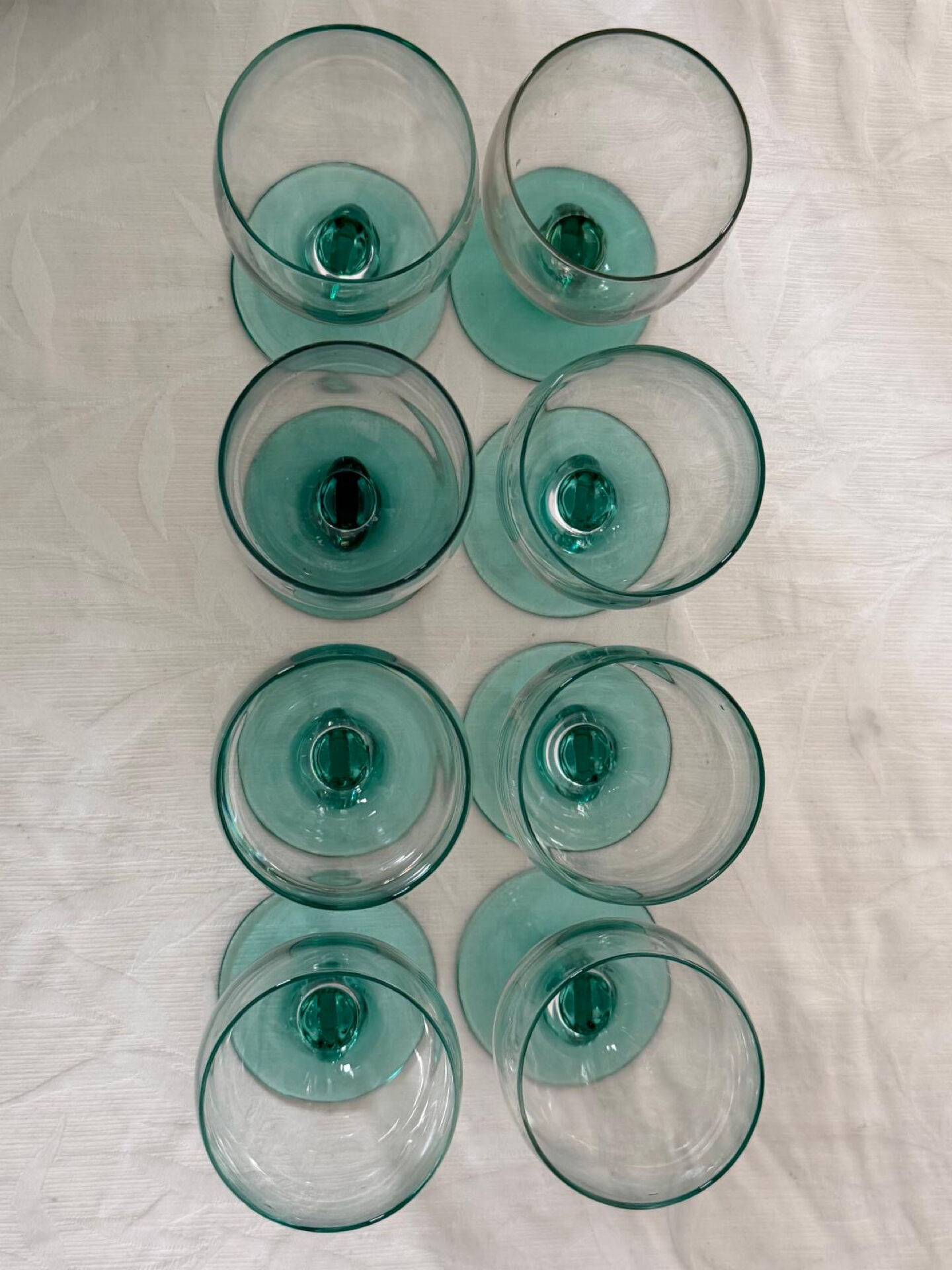Lot of 8 vintage stemmed glasses