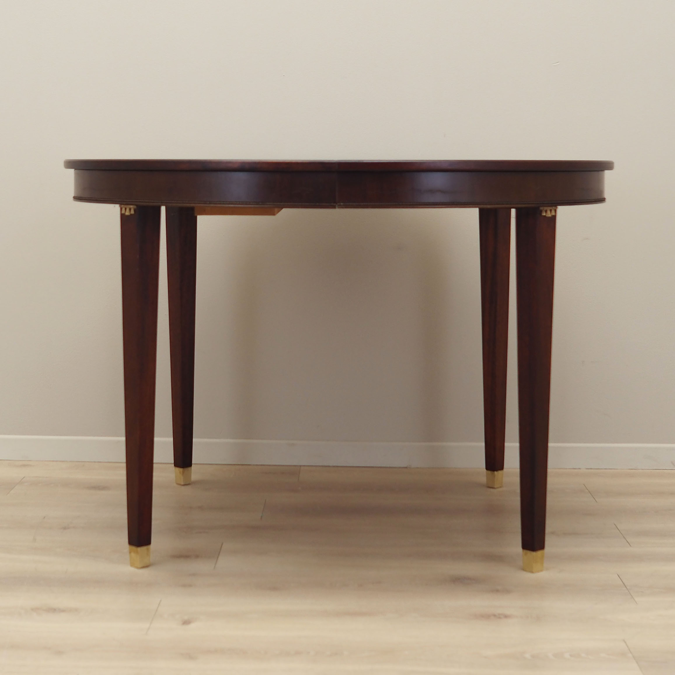 Round mahogany table, Danish design, 1970s, production: Denmark