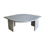 Coffee table in the shape of an eye