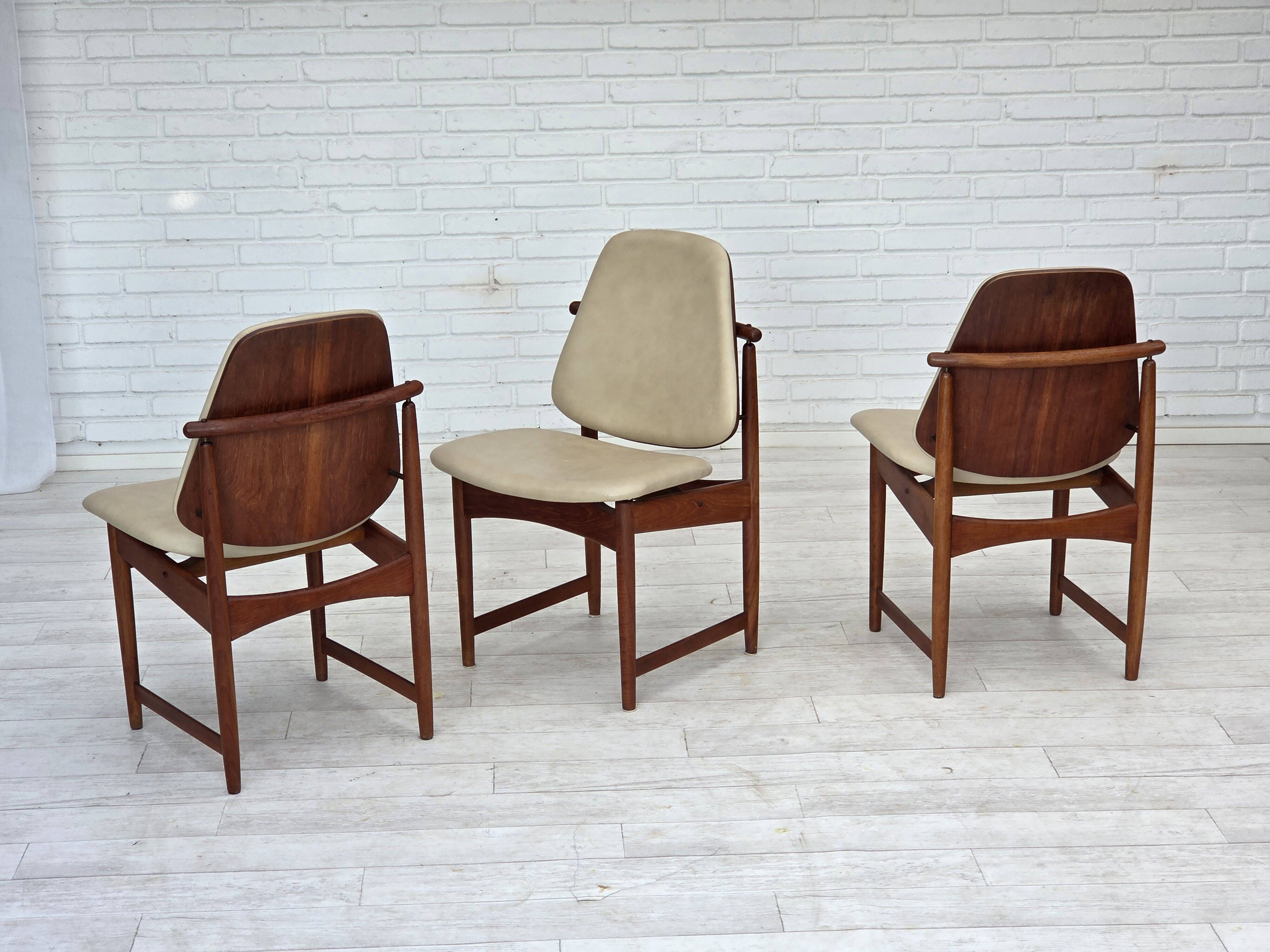 1960s, Danish design by Arne Vodder, set of 3 chairs, teak wood, furniture
