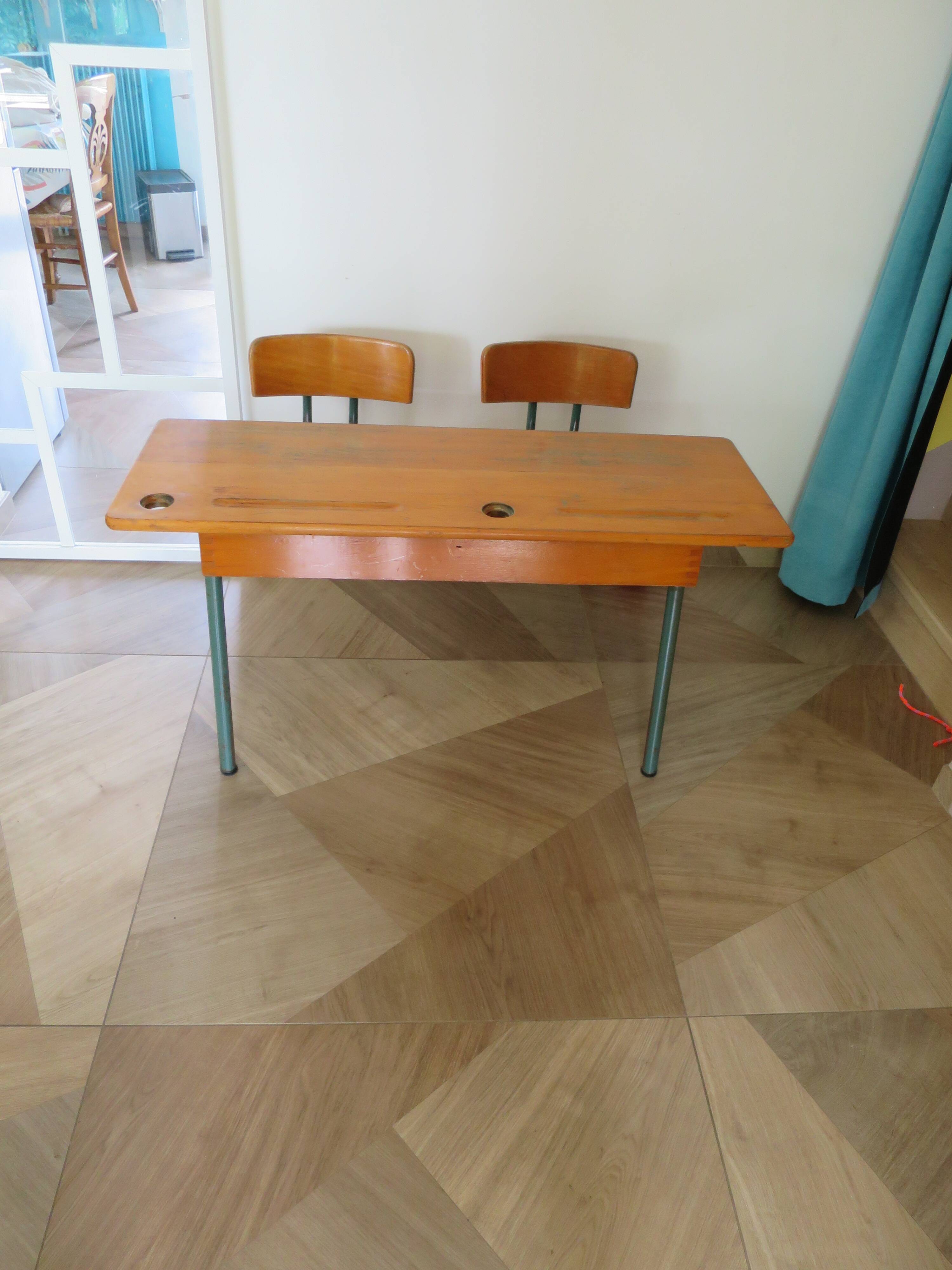 Bureau d’écolier vintage en bois et métal - Bureau double