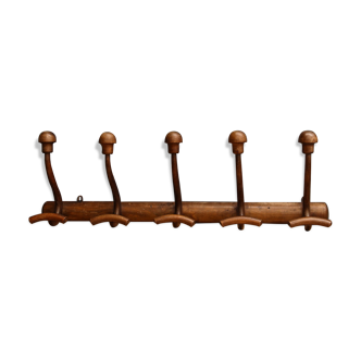 Wall-mounted coat rack, curved wood