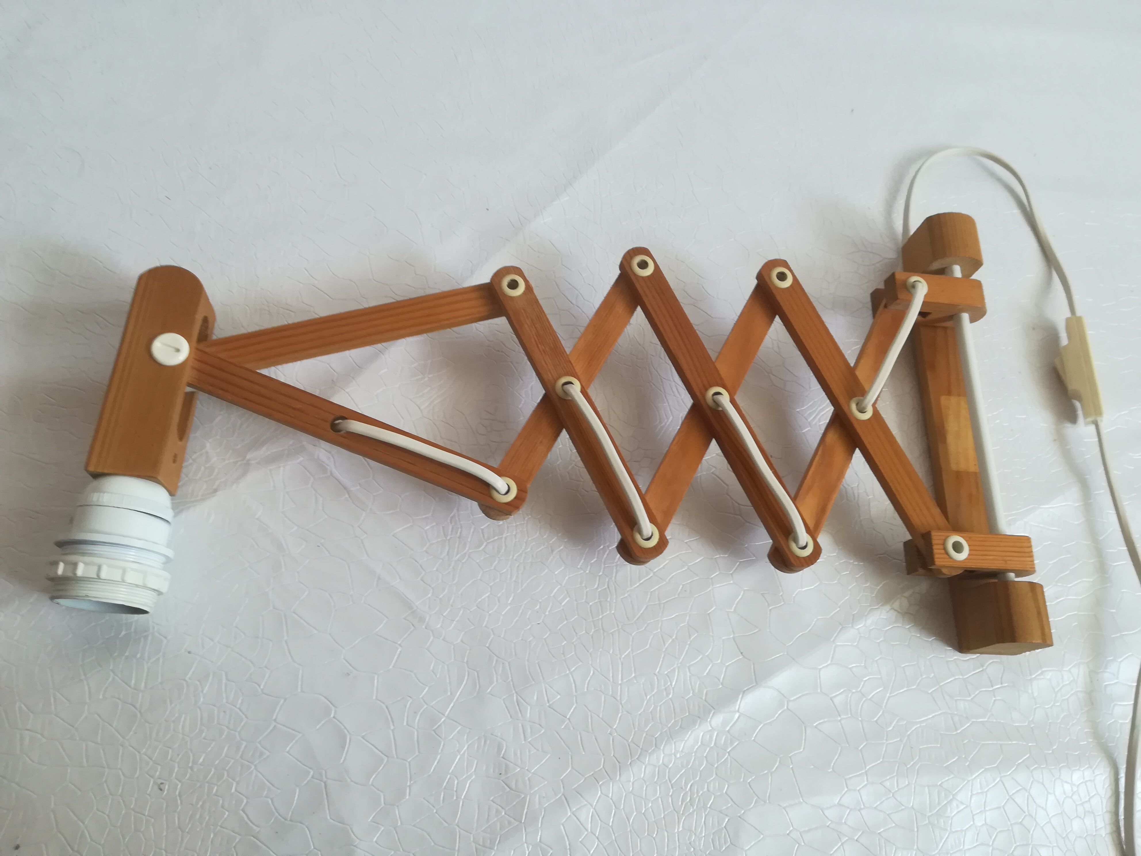 Wall lamp extensible scandinavian accordion