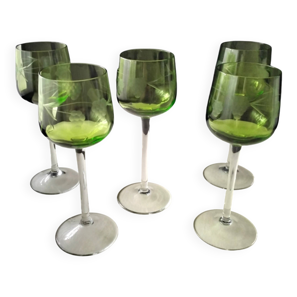 5 Verres à vin blanc d'Alsace  Décor gravé
