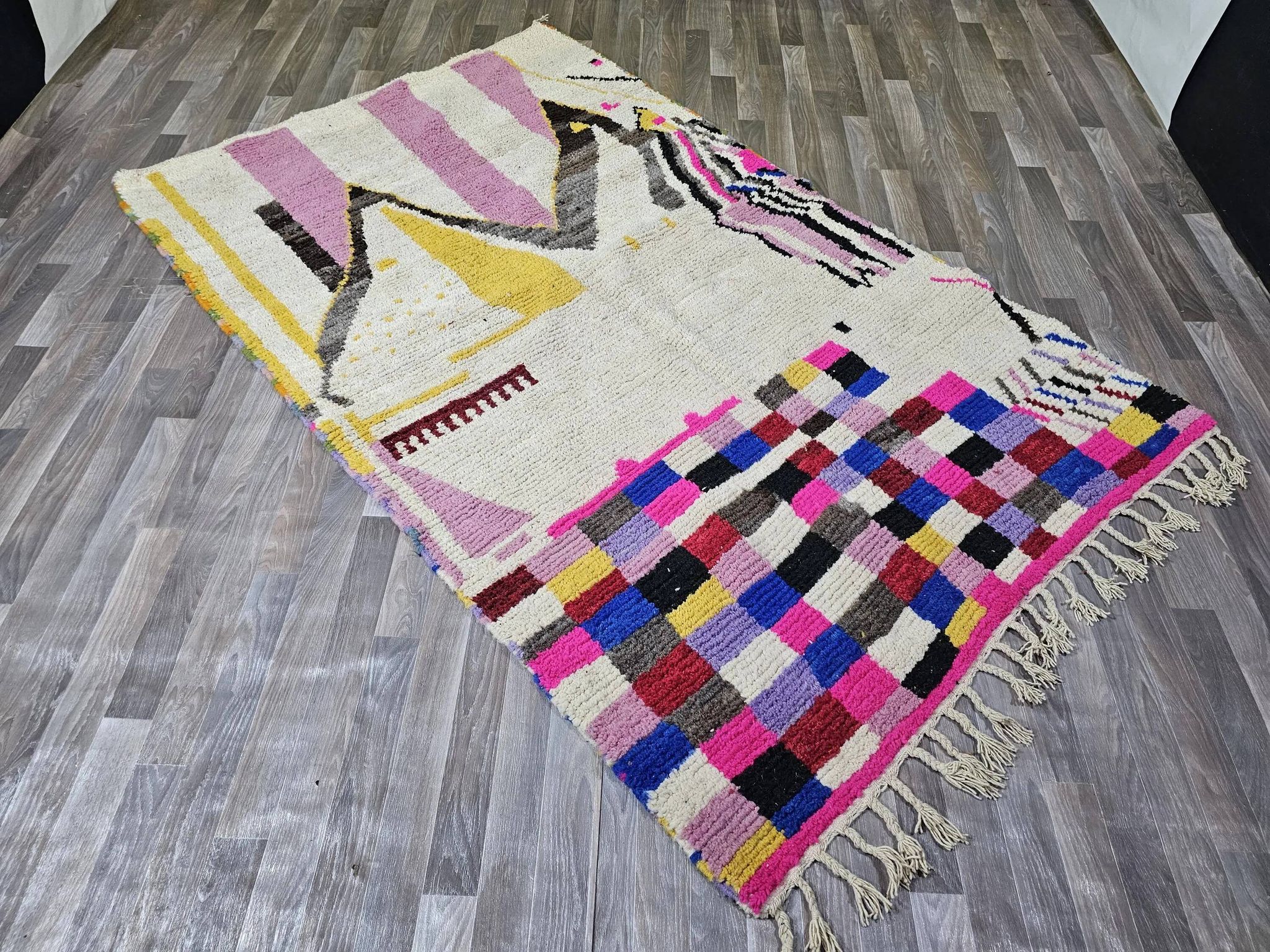 Handmade Berber rug in wool 2.5 x 1.5 m