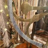 Old scale weighs mail