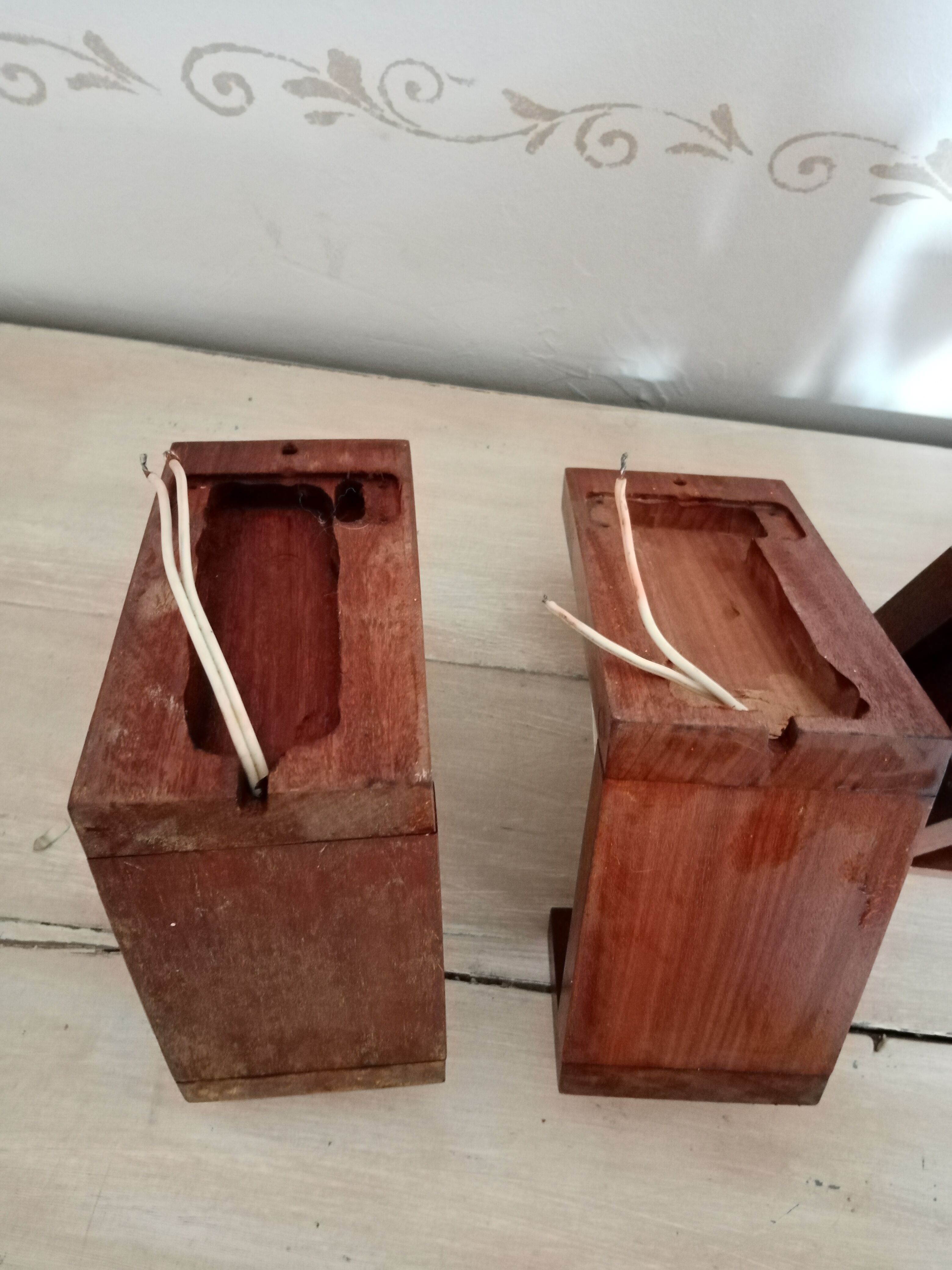 4 vintage wall light