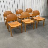 Set of six style chairs