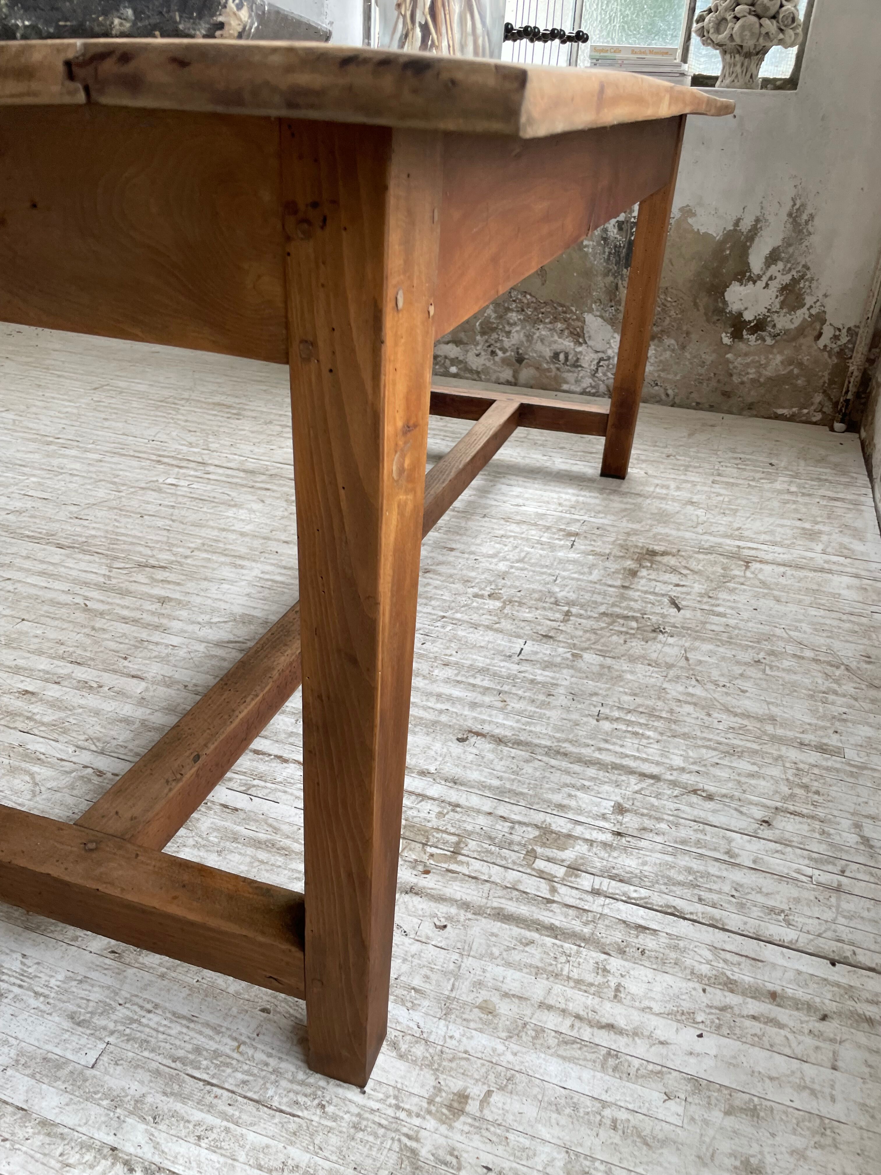 Oak island farmhouse table 2m