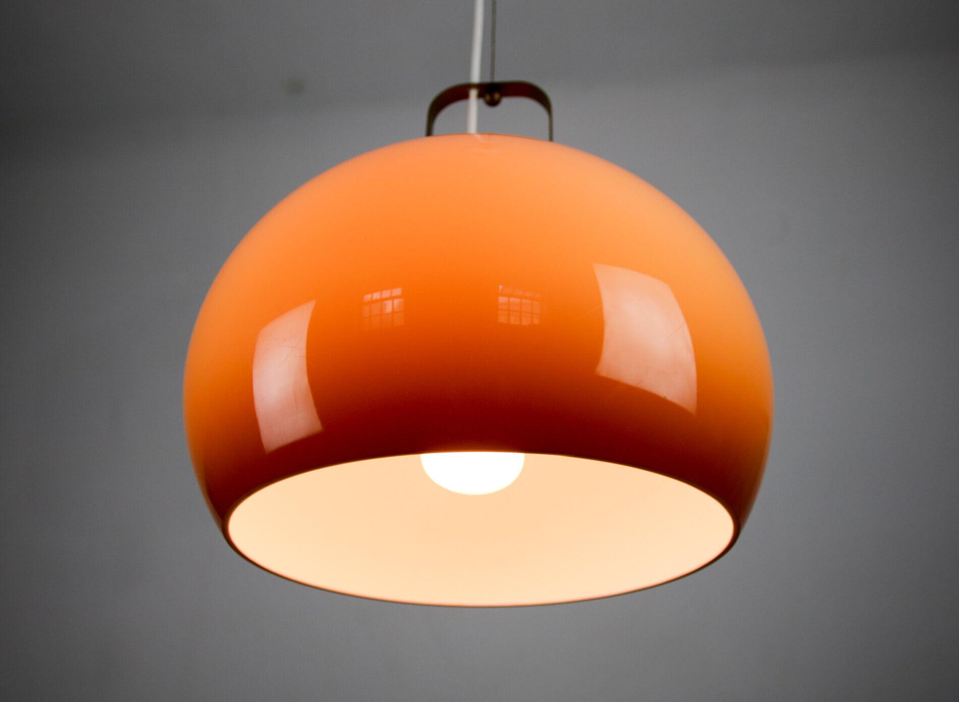 Suspension de Harvey Guzzini pour Meblo, années 1970