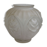Vase en verre opaque