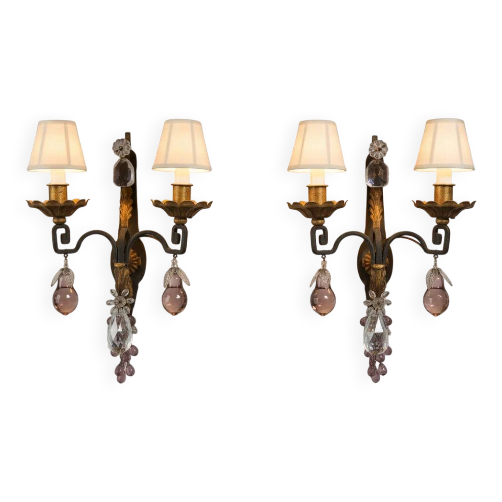 Maison Baguès, paire d'appliques en fer forgé et tôle dorée vers 1900